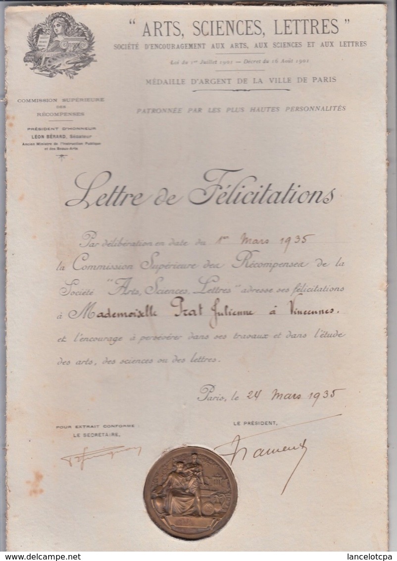 MEDAILLE D'ARGENT DE LA VILLE DE PARIS - ARTS SCIENCES LETTRES Avec TITRE - Autres & Non Classés