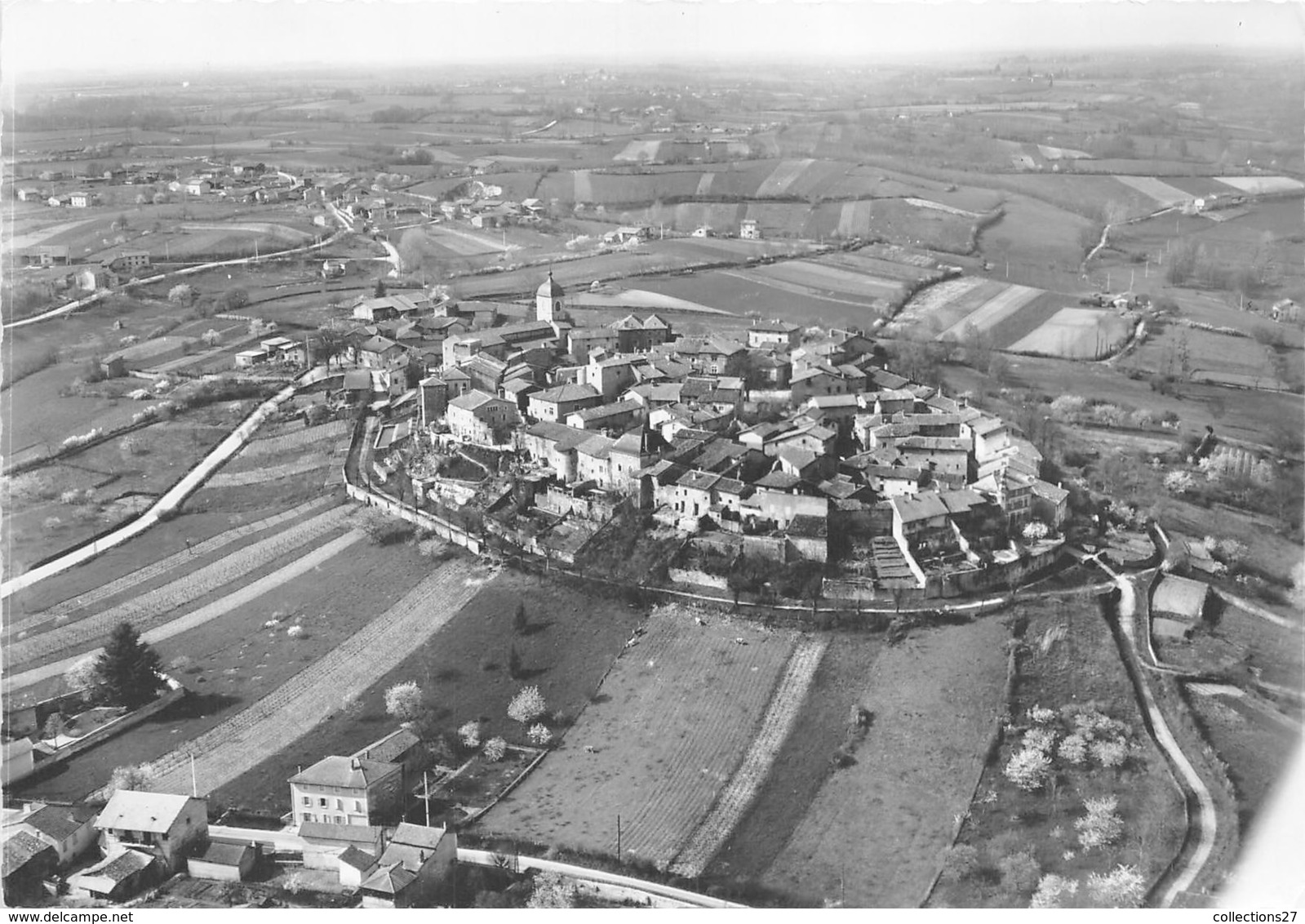 01-PEROUGES- CITE DE PEROUGE - VUE GENERALE AERIENNE - Pérouges