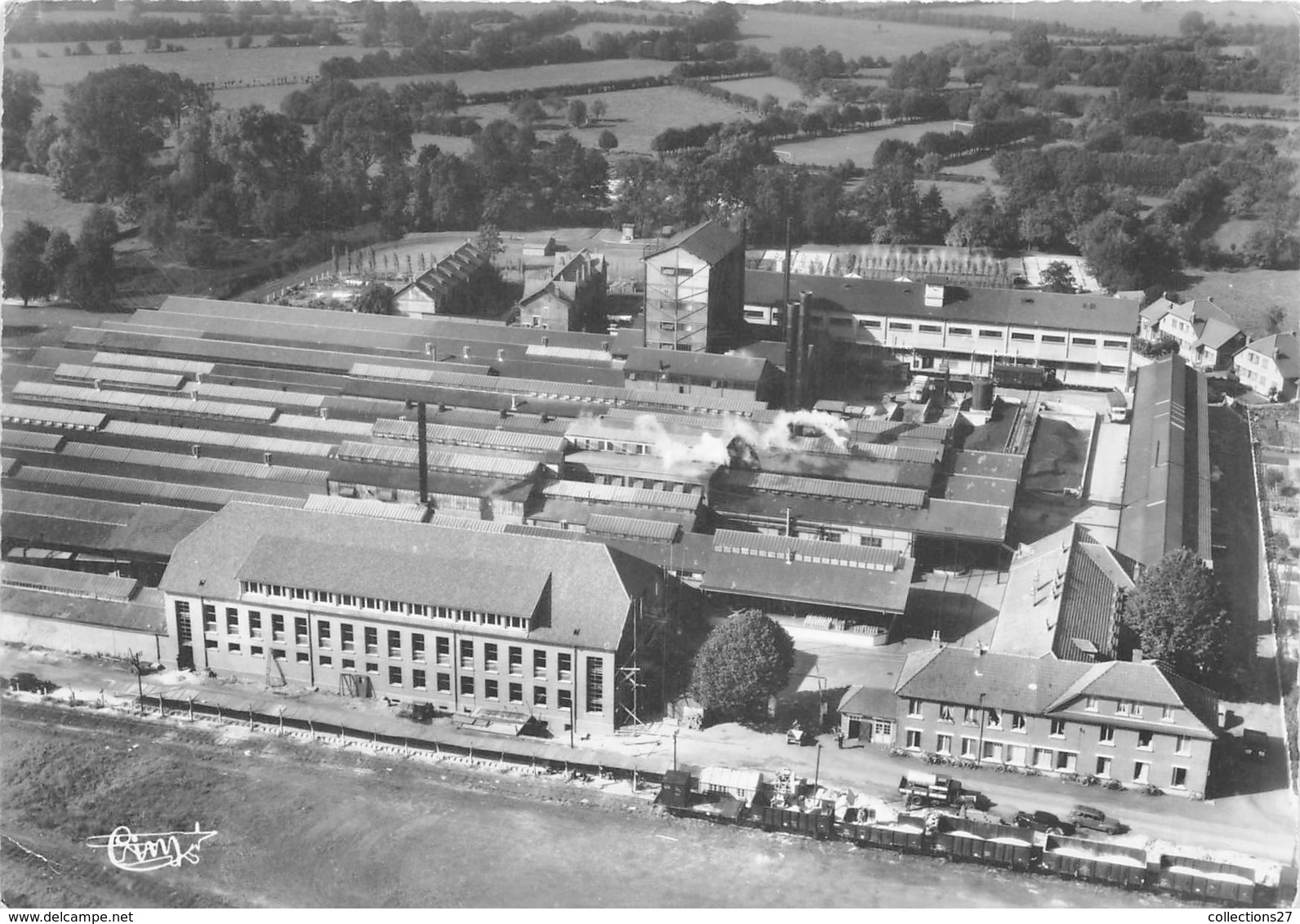 02-BOUE-USINE NESTLE- VUE AERIENNE - Autres & Non Classés