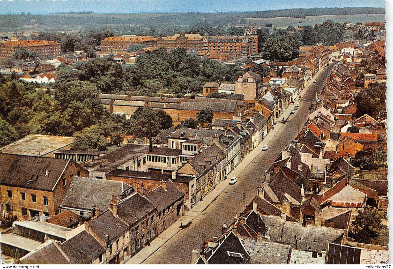 02-GUISE- VUE PANORAMIQUE RUE SADI-CARNOT - Guise