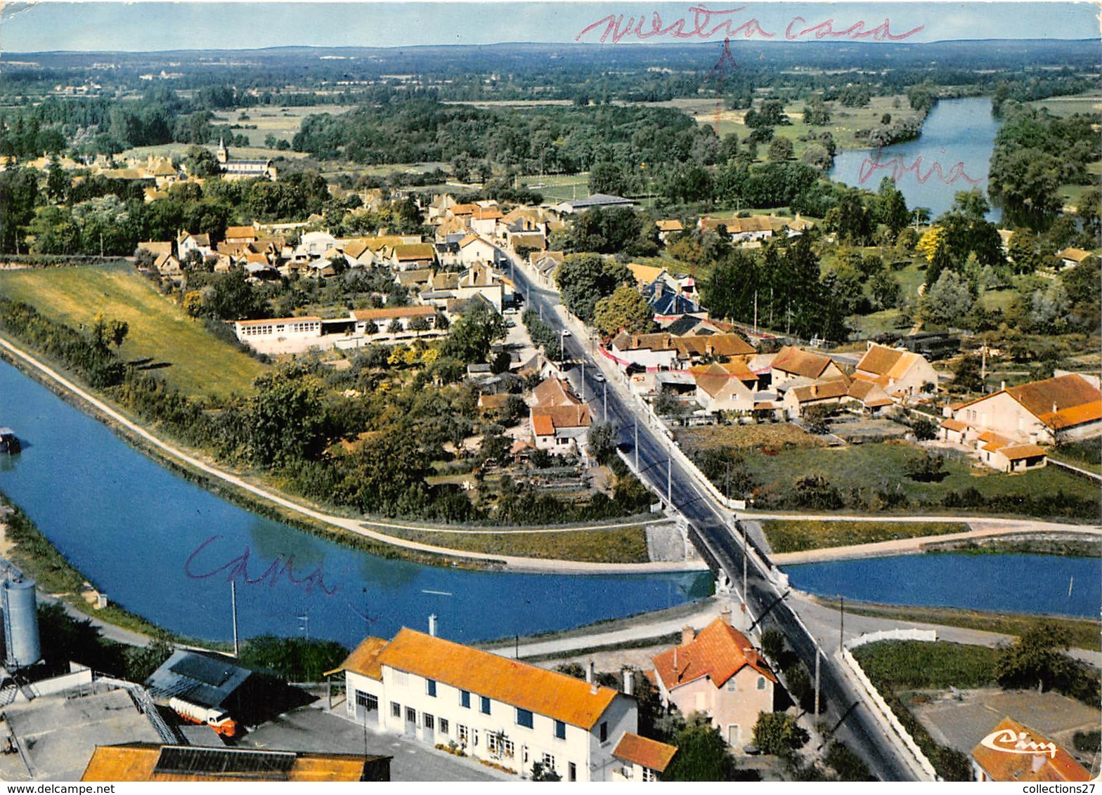 03-DIOU-VUE GENERALE AERIENNE - Bourbon L'Archambault