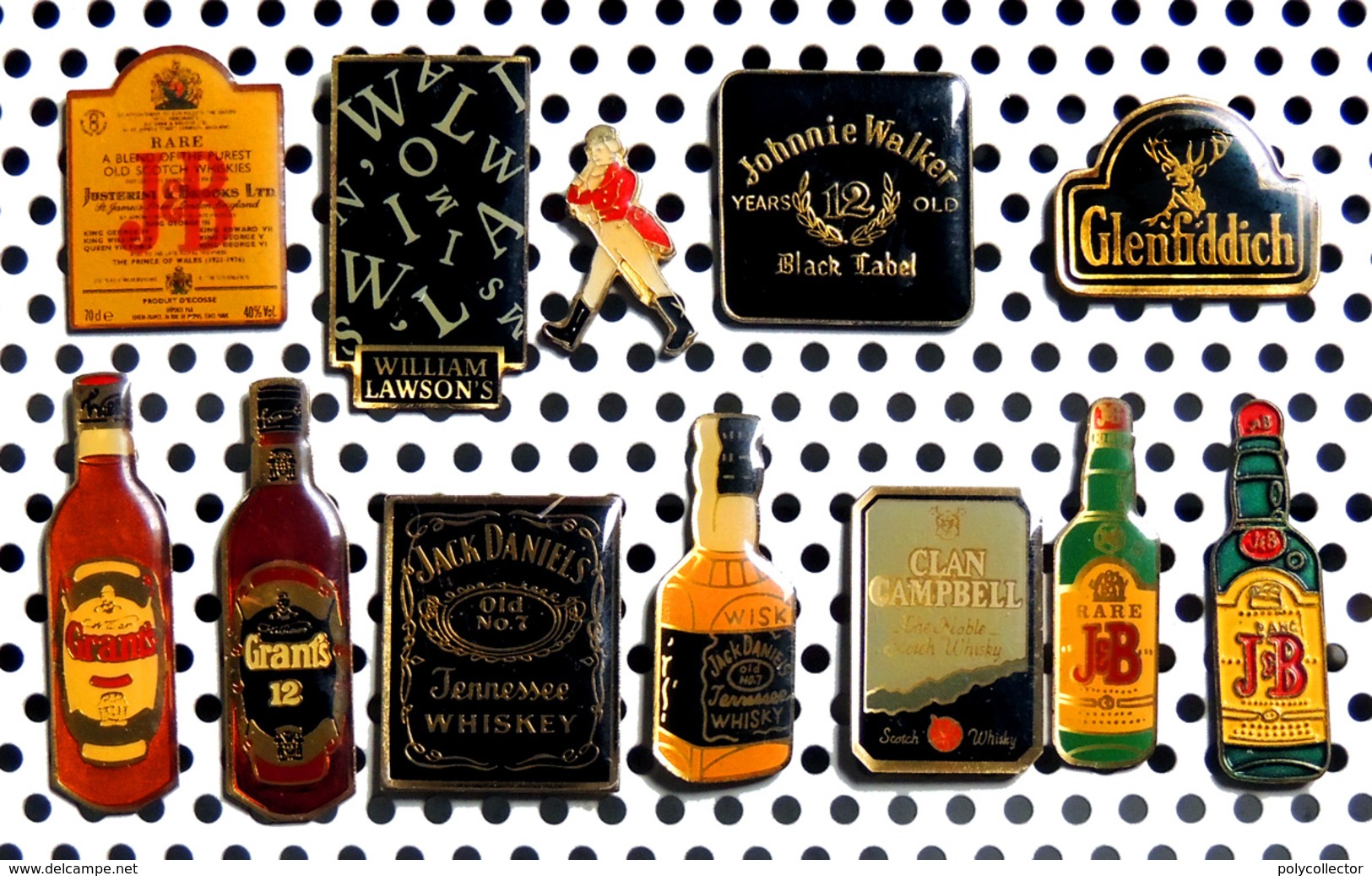 Lot De 12 Pin's Whisky Et Bourbon : J&B Clan-Campbell Jack-Daniel's Grant's Johnnie-Walker ..... Etc - Boissons