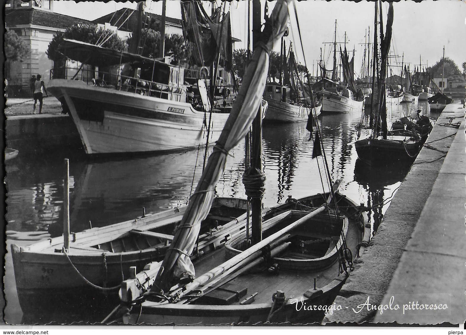 TOSCANA - VIAREGGIO - IL PORTO CANALE - ED. OMNIAFOTO TORINO - VIAGGIATA 1960 - Viareggio