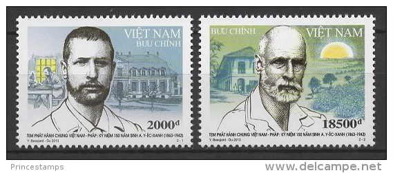 Vietnam (2013)  - Set -  /  Joint With France - Gemeinschaftsausgaben