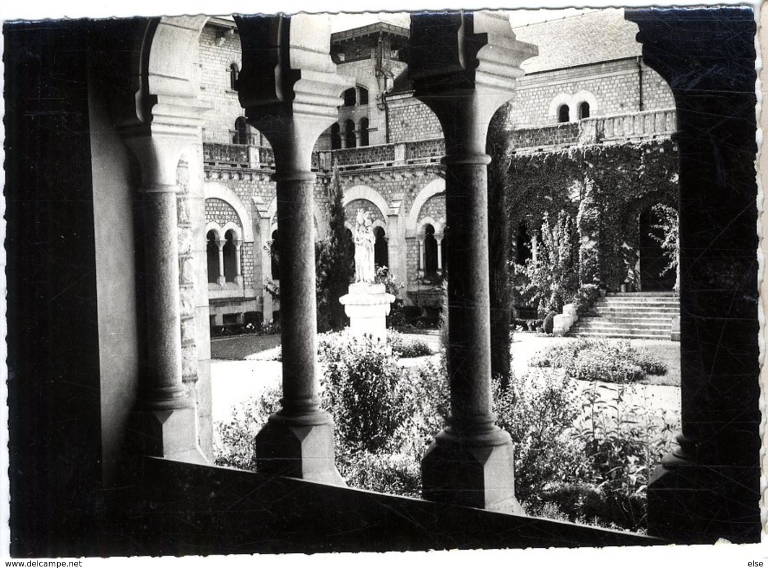 21  DOURGNE  -  ABBAYE STE SEHOLASTIQUE  -  CPM 1950/60 - Dourgne