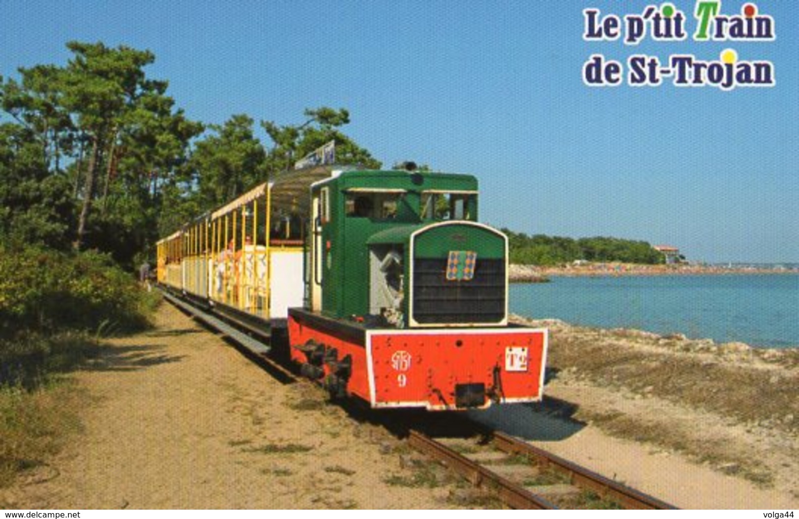 17-SAINT TROJAN - Le Petit Train Longeant La Baie De Gatseau  -neuve - Ed Marcou - Ile D'Oléron