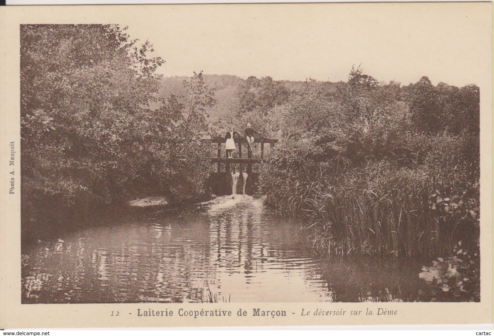 D72 - MARCON - LAITERIE COOPERATIVE DE MARCON - LE DEVERSOIR SUR LA DEME - (ENFANTS) - Autres & Non Classés