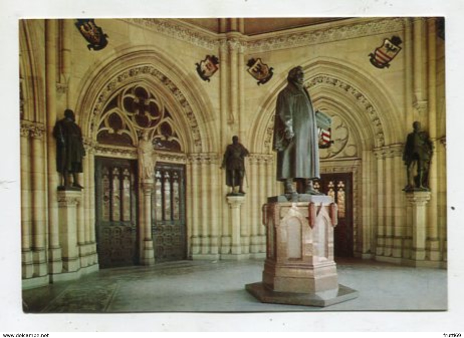 CHURCH / CHRISTIANITY - AK 325295 Speyer Am Rhein - Gedächtniskirche - Vorhalle Mit Statue Martin Luthers - Kirchen U. Kathedralen