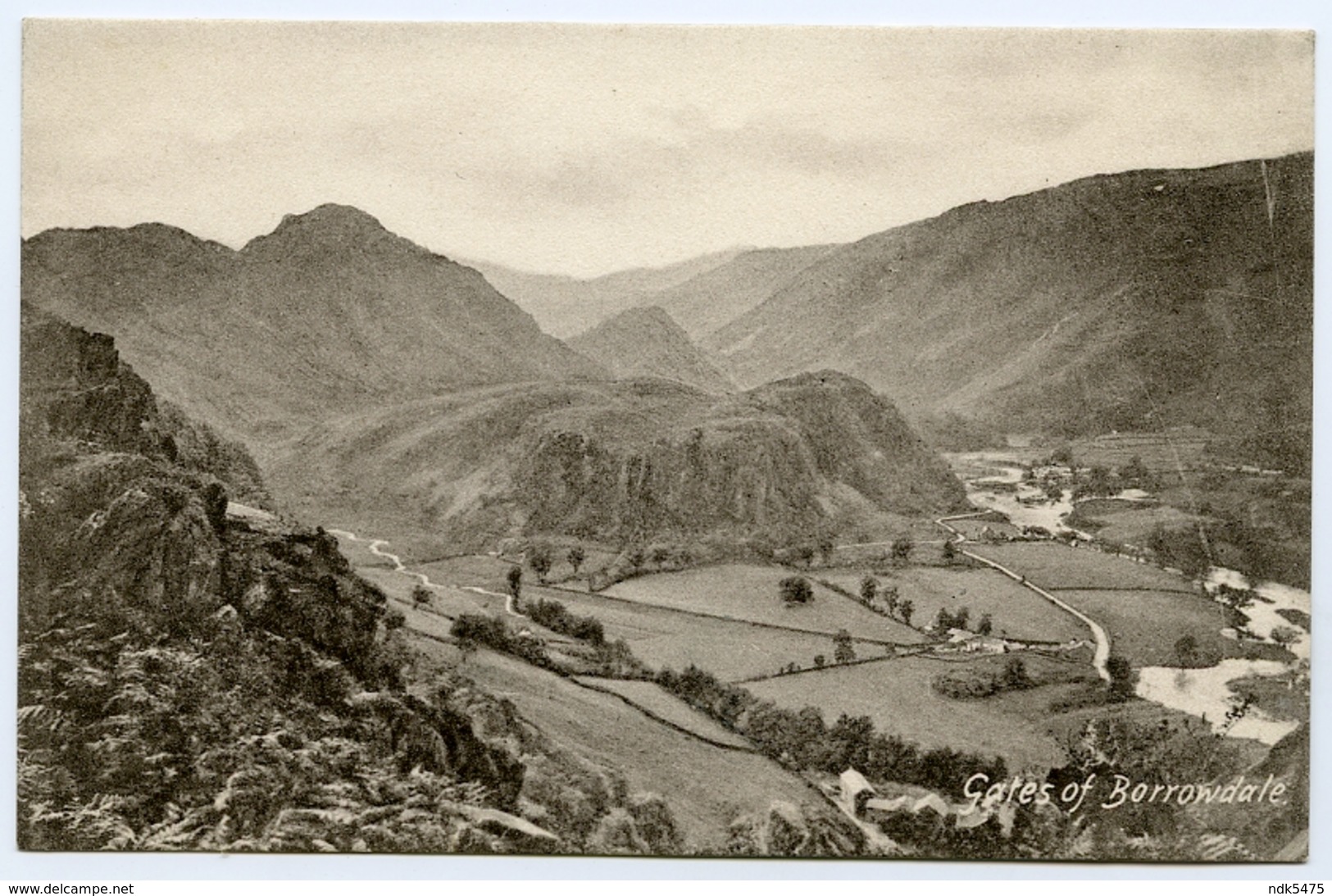 LAKE DISTRICT : GATES OF BORROWDALE - Borrowdale