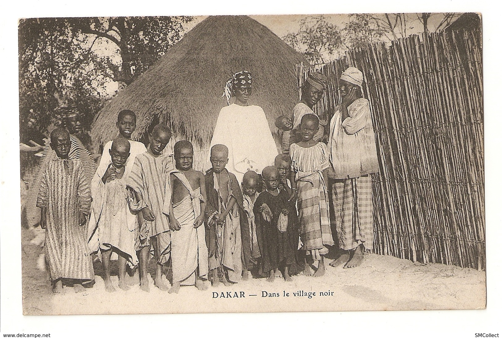 Sénégal. Dakar, Dans Le Village Noir (3307) L300 - Senegal