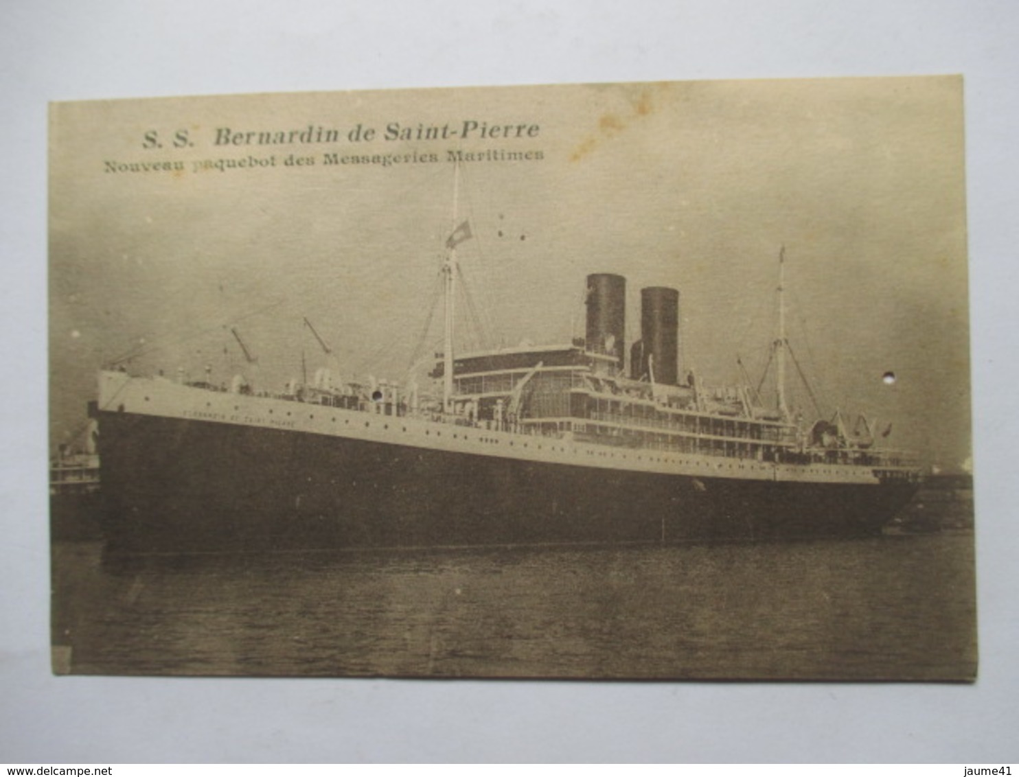 S.S. BERNARDIN DE SAINT-PIERRE     1 TROU - Passagiersschepen