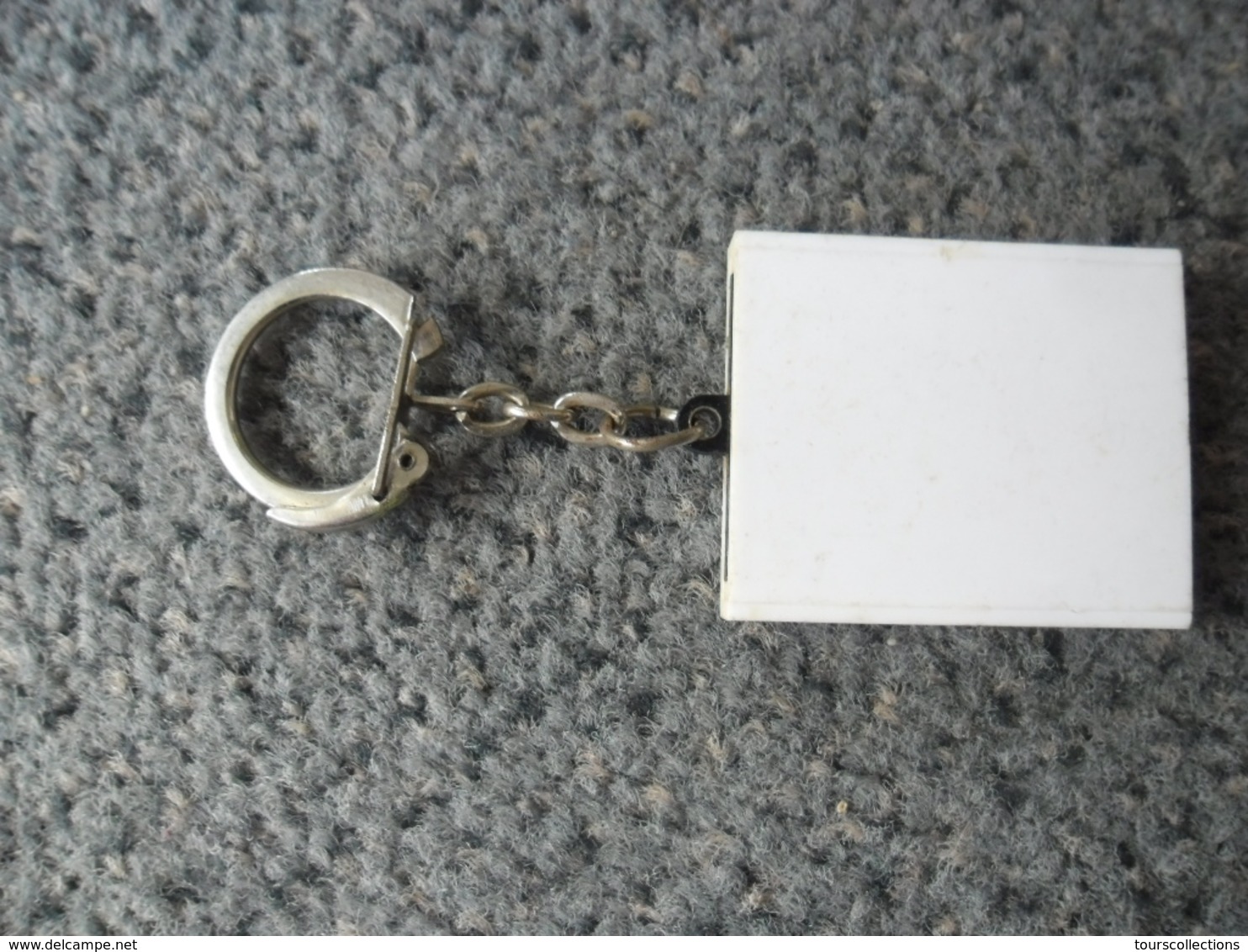 1 PORTE CLEFS Coulissant VIVA LFA CAHIERS COPIES @ Vers 1965 - Porte-clefs