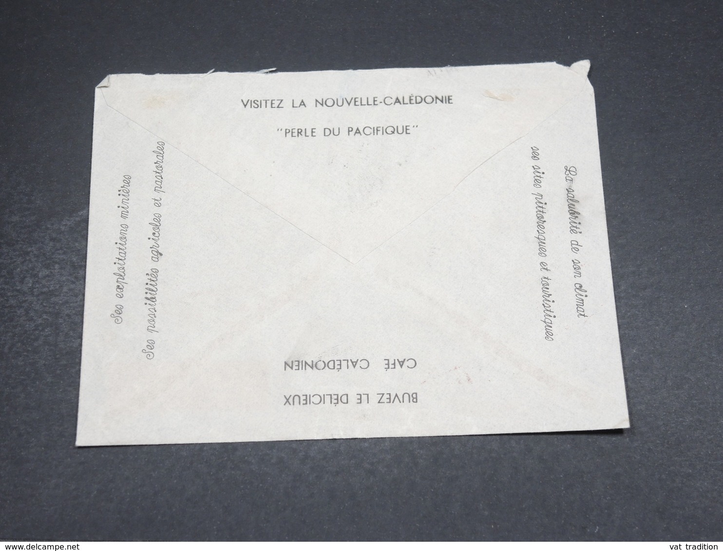NOUVELLE CALÉDONIE - Enveloppe 1er Vol Nouméa / Los Angeles / Paris En 1960 , Publicité Touristique Au Verso - L 18705 - Lettres & Documents