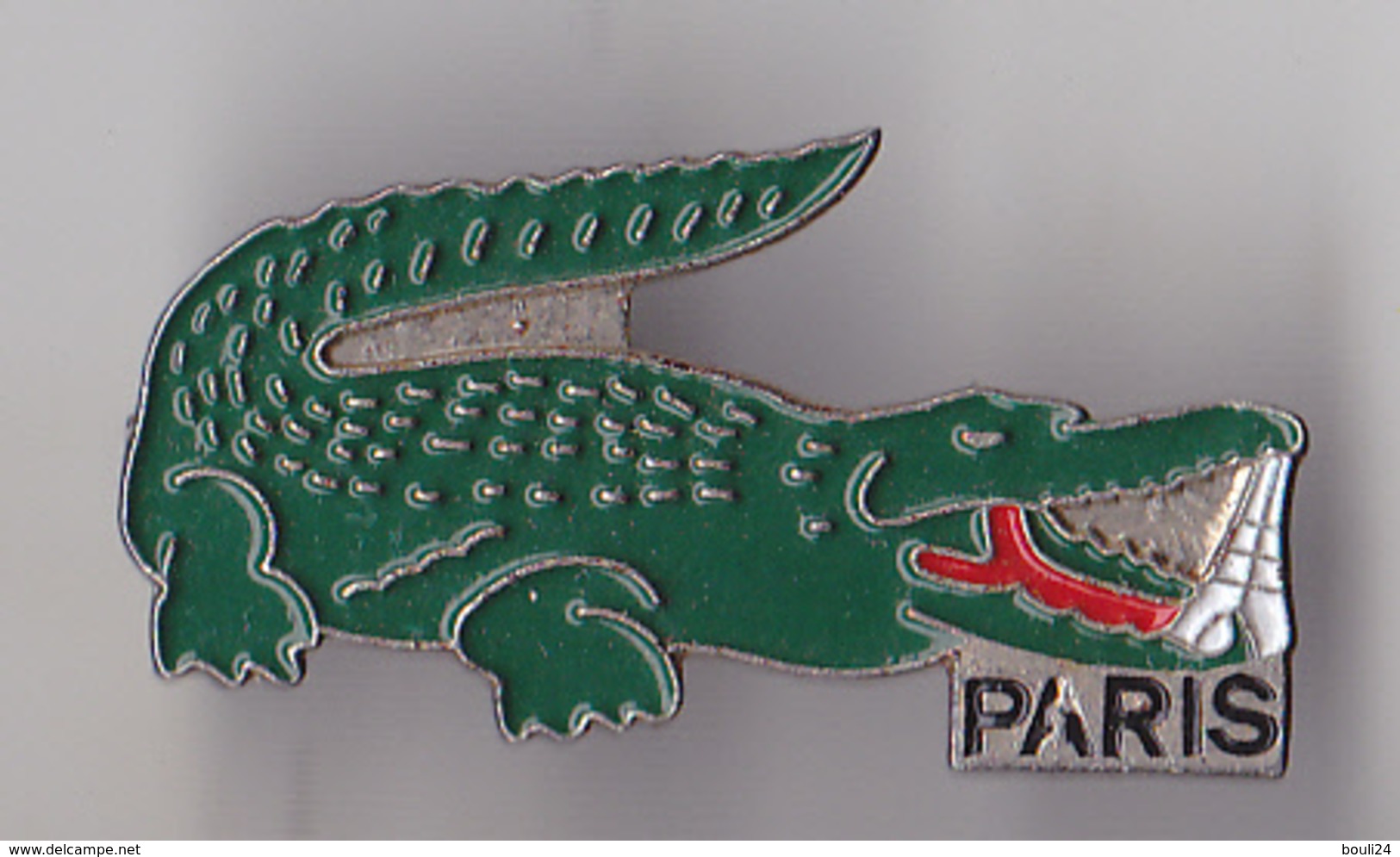 PIN'S THEME   TENNIS LACOSTE CROCODILE TOUR EIFFEL  METAL - Tennis