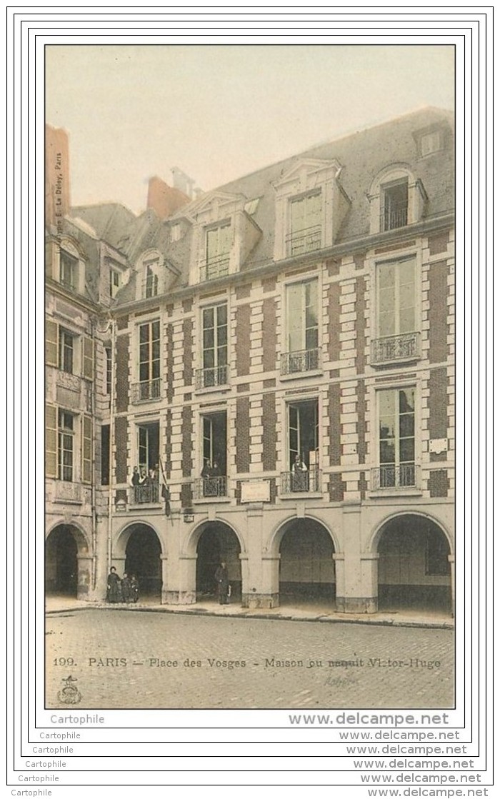 75003 - PARIS - Place Des Vosges - Maison Ou Habita Victor Hugo (couleur) ELD - Arrondissement: 03