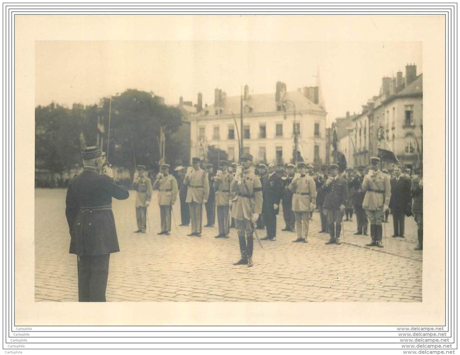 Lot De 3 Photos D'une Ceremonie Militaire A Nantes En 1933 - General D'Armee Hergault - Forces Aeriennes Francaises - Identifizierten Personen