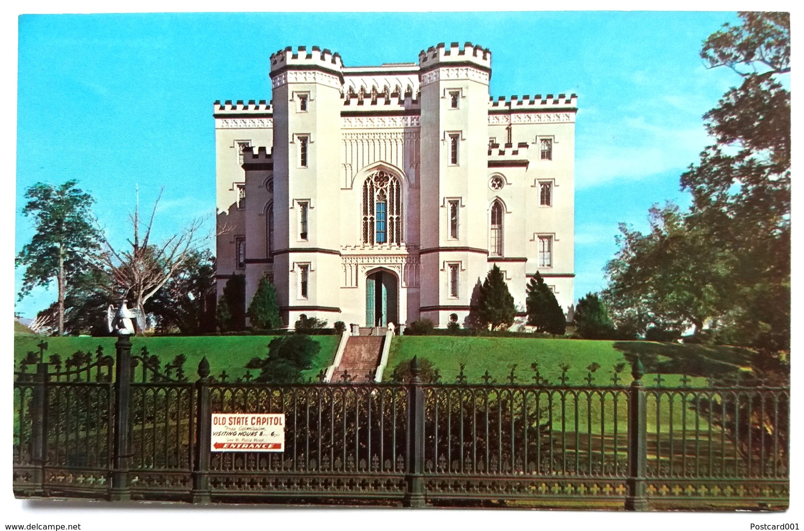 #308   The Old State Capitol - BATON ROUGE, LOUISIANA - US Postcard - Baton Rouge