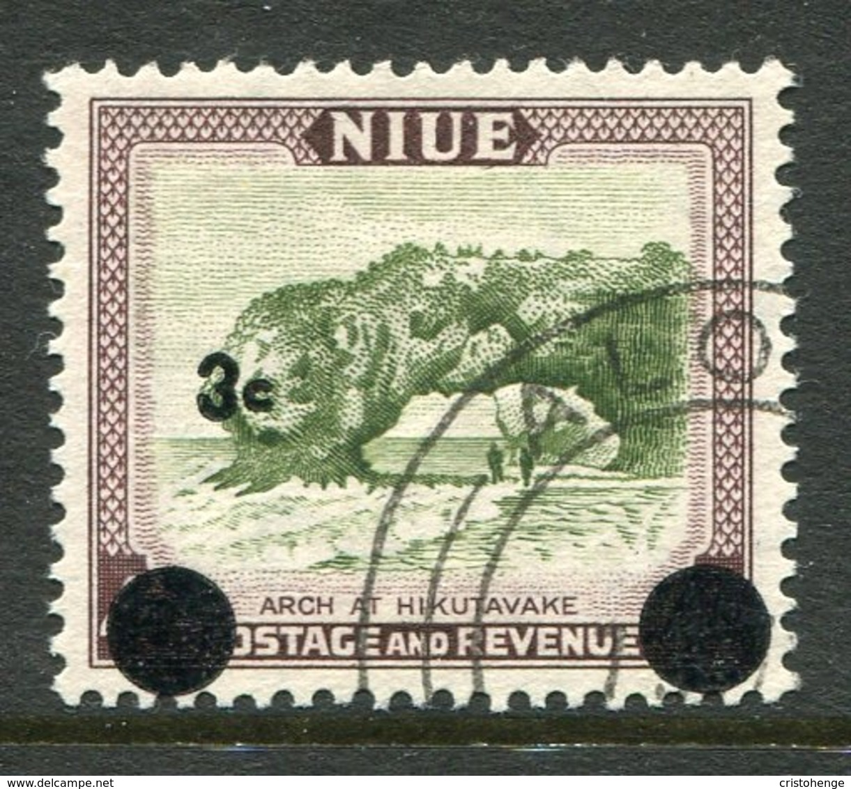 Niue 1967 Pictorials - Decimal Currency Surcharges - 3c On 4d Arch At Hikutavake Used (SG 128) - Niue