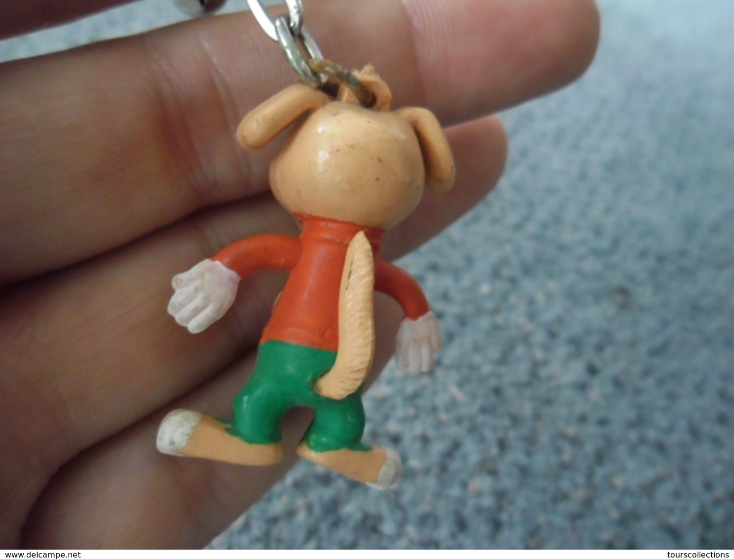 1 PORTE CLEFS CHIEN CANIGOU @ Vers 1965 - Porte-clefs