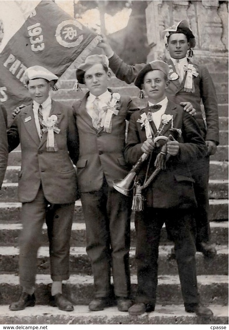 CPA CARTE PHOTO Aubé 41 St SAINT-AIGNAN L-et-C - Conscrits De La Classe 1933 * Drapeau Avec Marianne - Militaria - Saint Aignan