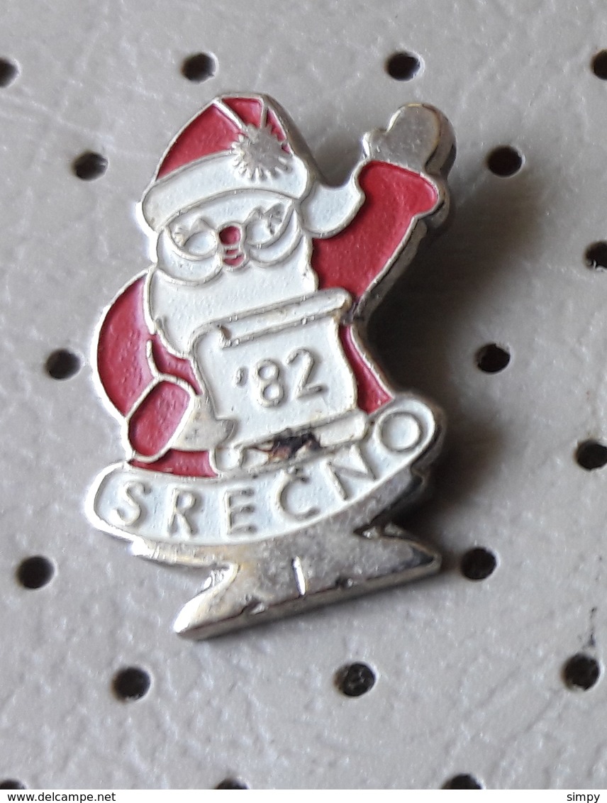 Happy New Year 1982 Christmas Santa Claus Slovenia Pin - Kerstmis