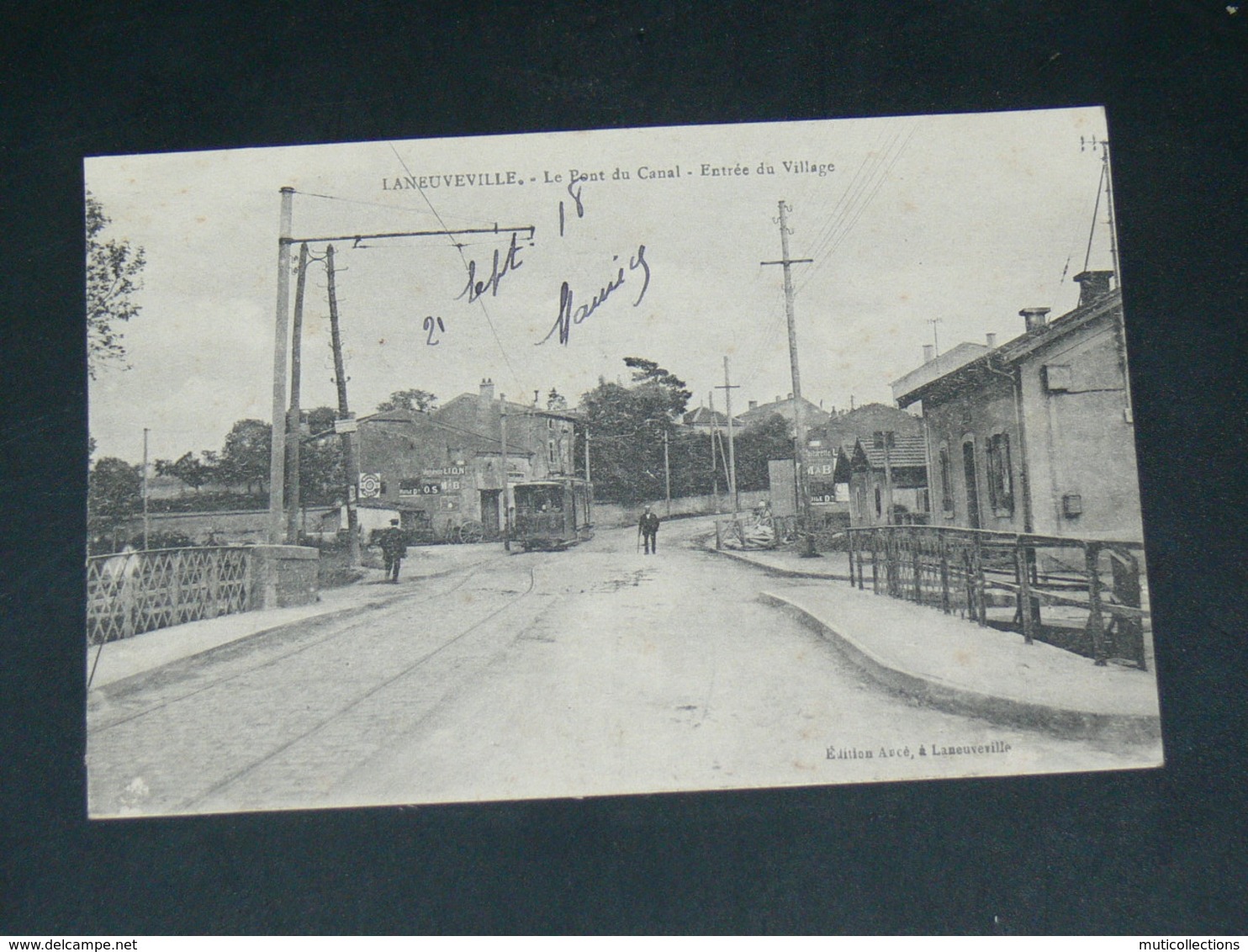 LANEUVEVILLE / ARDT NANCY    1910    /     RUE  &  TRAMWAY      ........ EDITEUR - Sonstige & Ohne Zuordnung