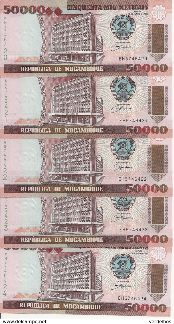 MOZAMBIQUE 50000 METICAIS 1993 UNC P 138 ( 5 Billets ) - Mozambique