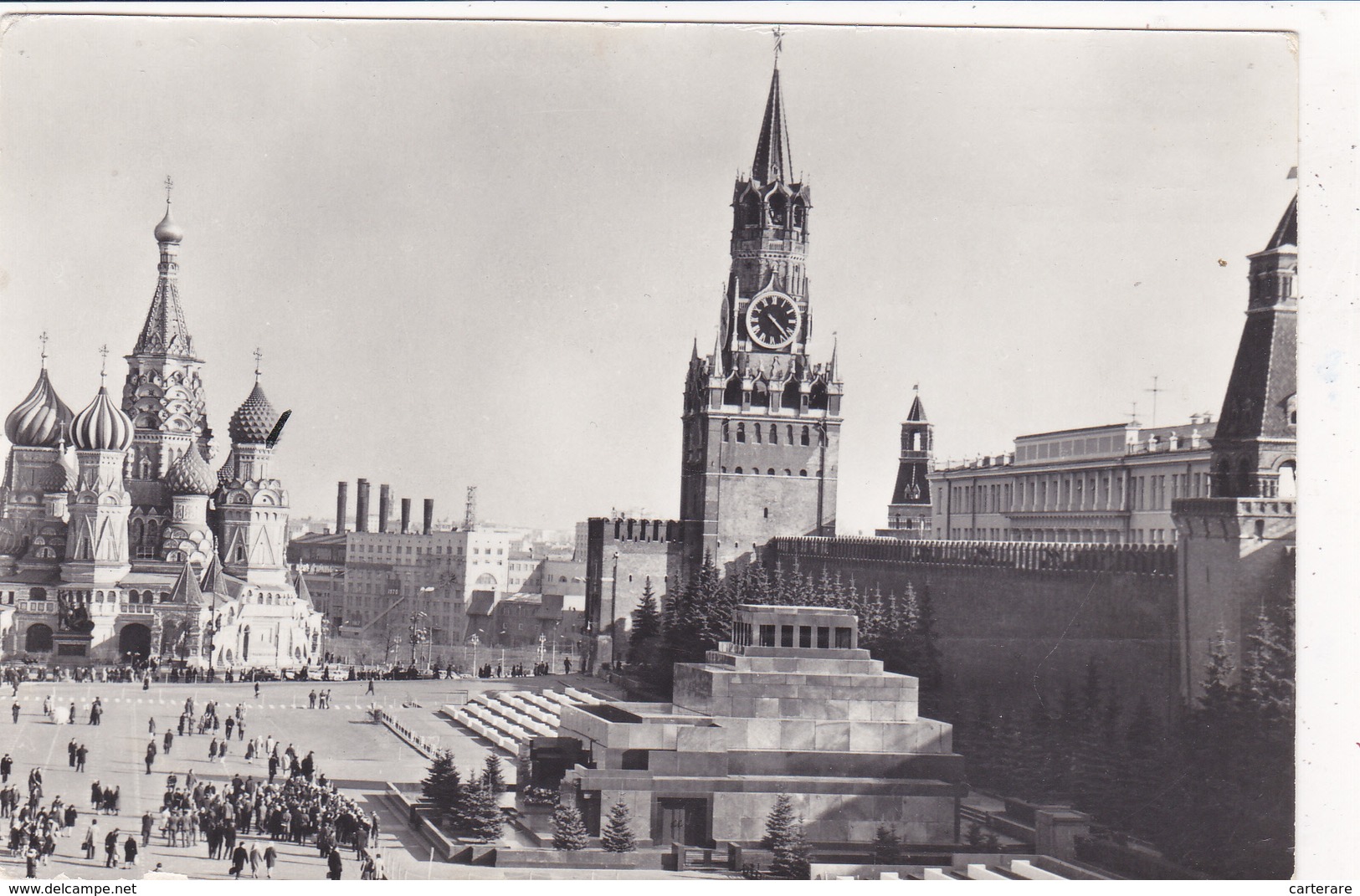 RUSSIE,moscou,moscow,mosk Va,MOCKBA,URSS,RED SQUARE,PLACE ROUGE,IL YA 40 ANS,église,montre,heure - Russia