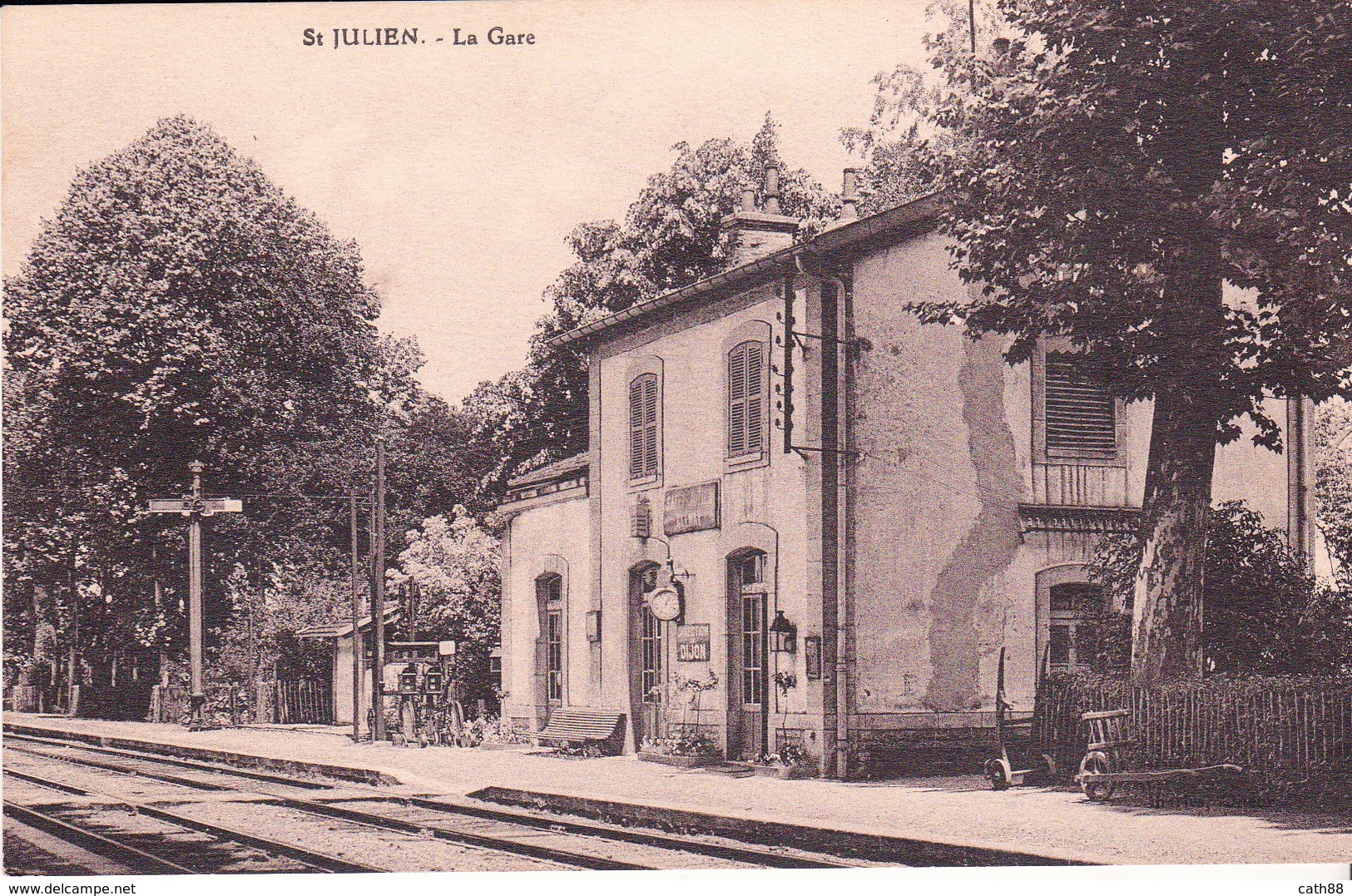 St JULIEN - La Gare - Autres & Non Classés