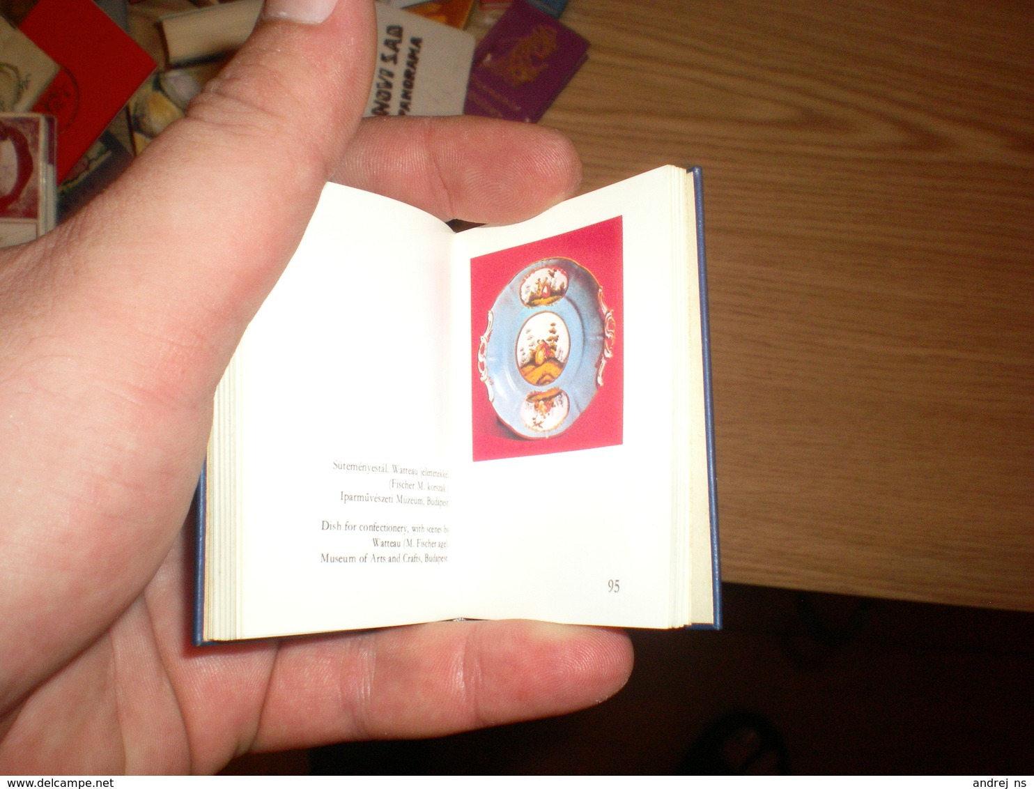 Mini Book HerendiPorcelan With Small Herendi Porcelan The Porcelain Rose Is On The Stem - Herend (HUN)