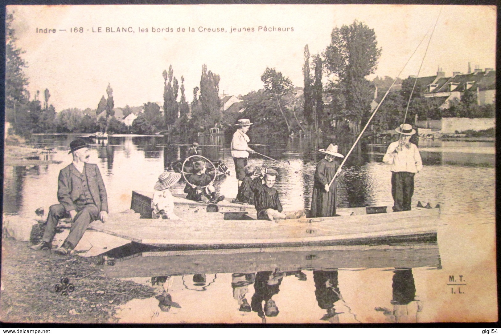 36  LE BLANC  Bords De La CREUSE   Jeunes Pêcheurs  1904 - Le Blanc