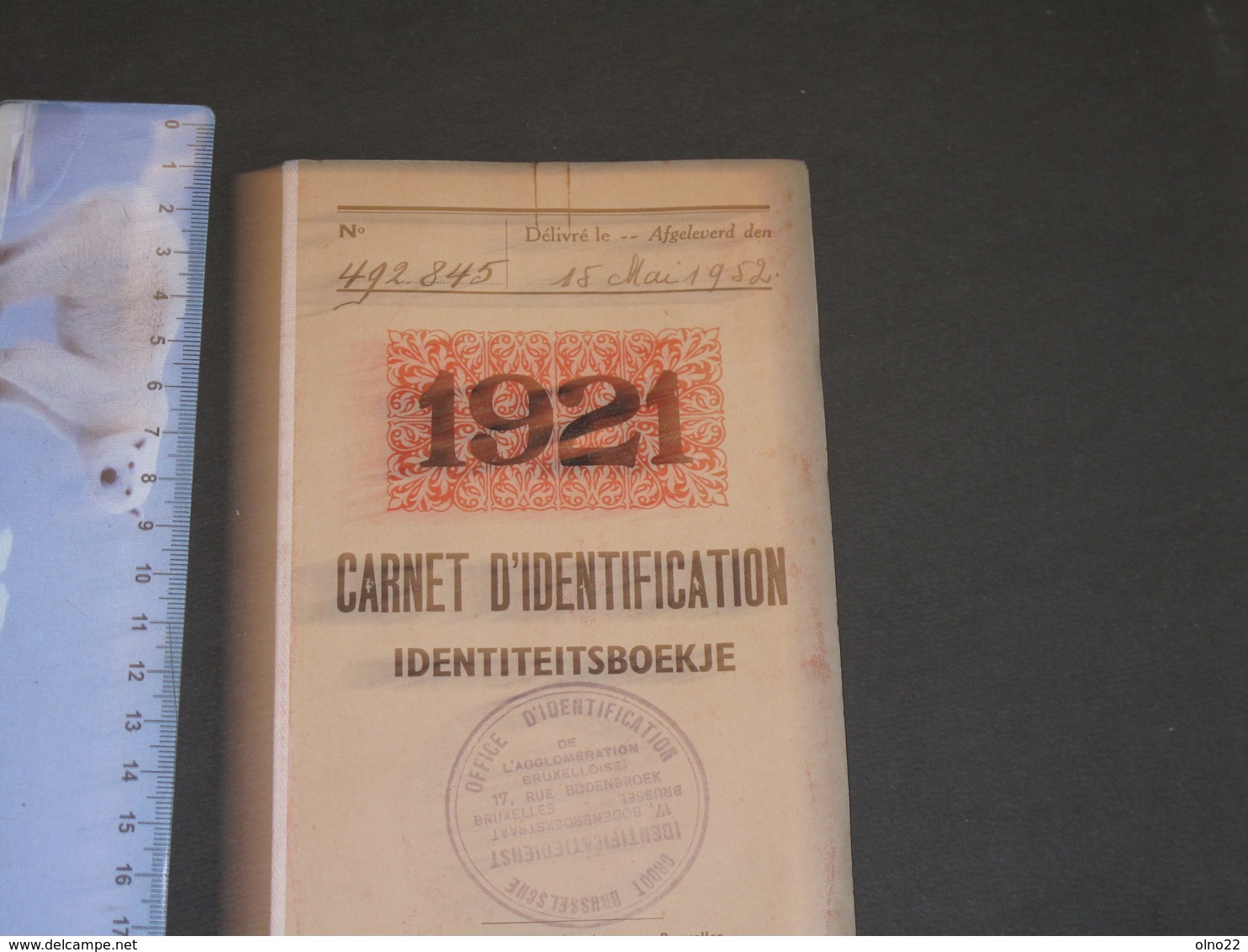 BRUXELLES OFFICE D'IDENTIFICATION  CARNET D'IDENTIFICATION Au Nom De Van Ackter Joseph Et Neukermans Marie Rose (1952) - Historische Dokumente