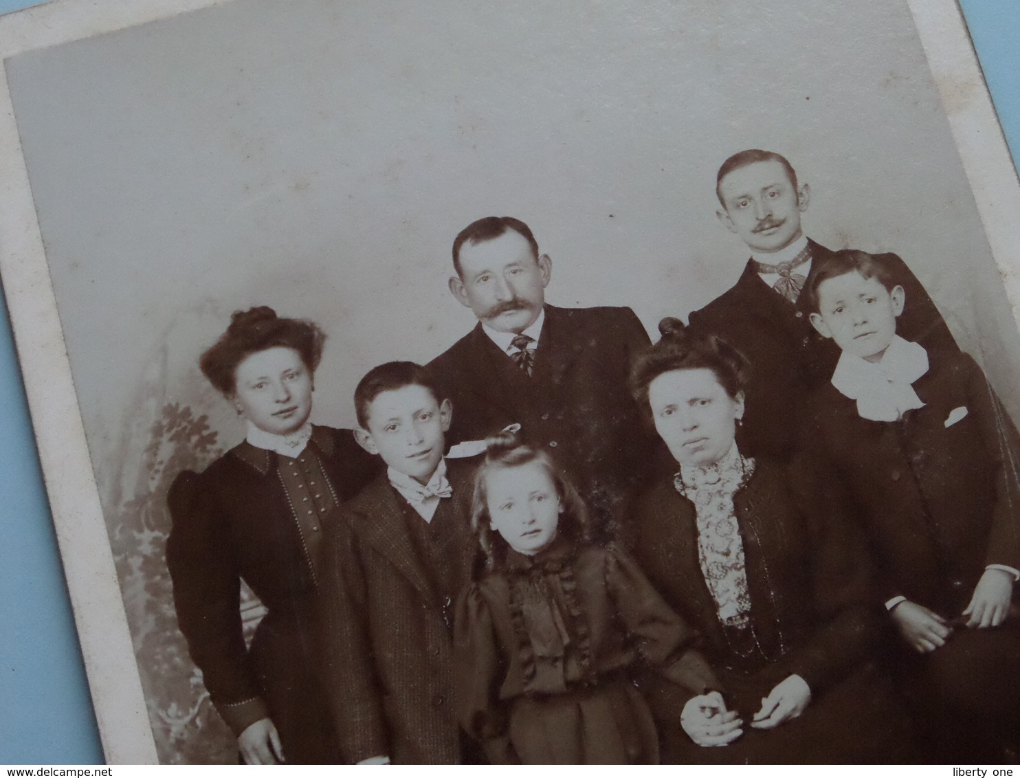 Familie / Famille ( CABINET FOTO A. VANDEN LANGENBERGH Anvers / Zie Foto's Voor Détail ) ! - Guerre, Militaire