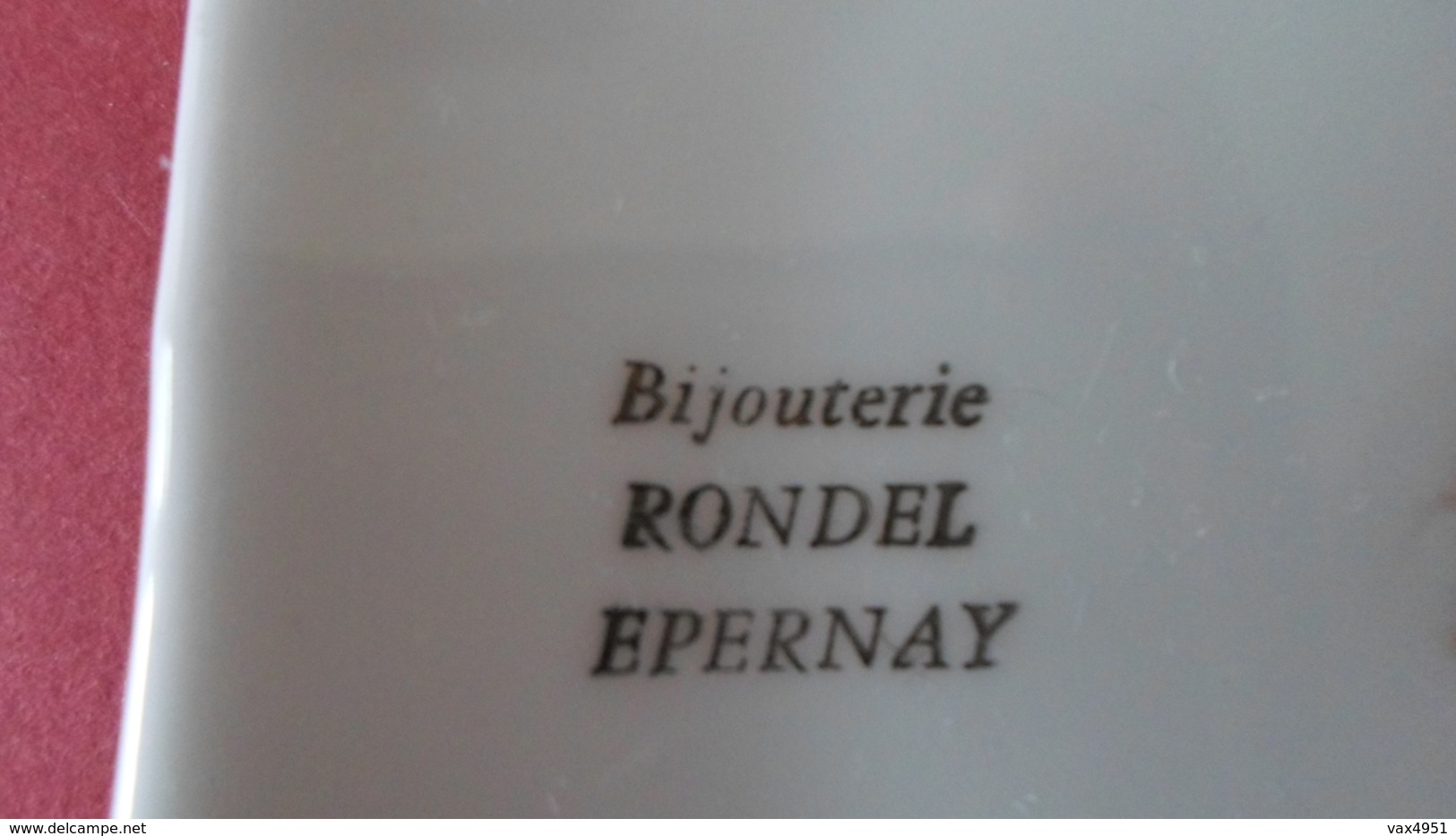 CENDRIER BIJOUTERIE RONDEL EPERNAY   ****   A   SAISIR ***** - Asbakken