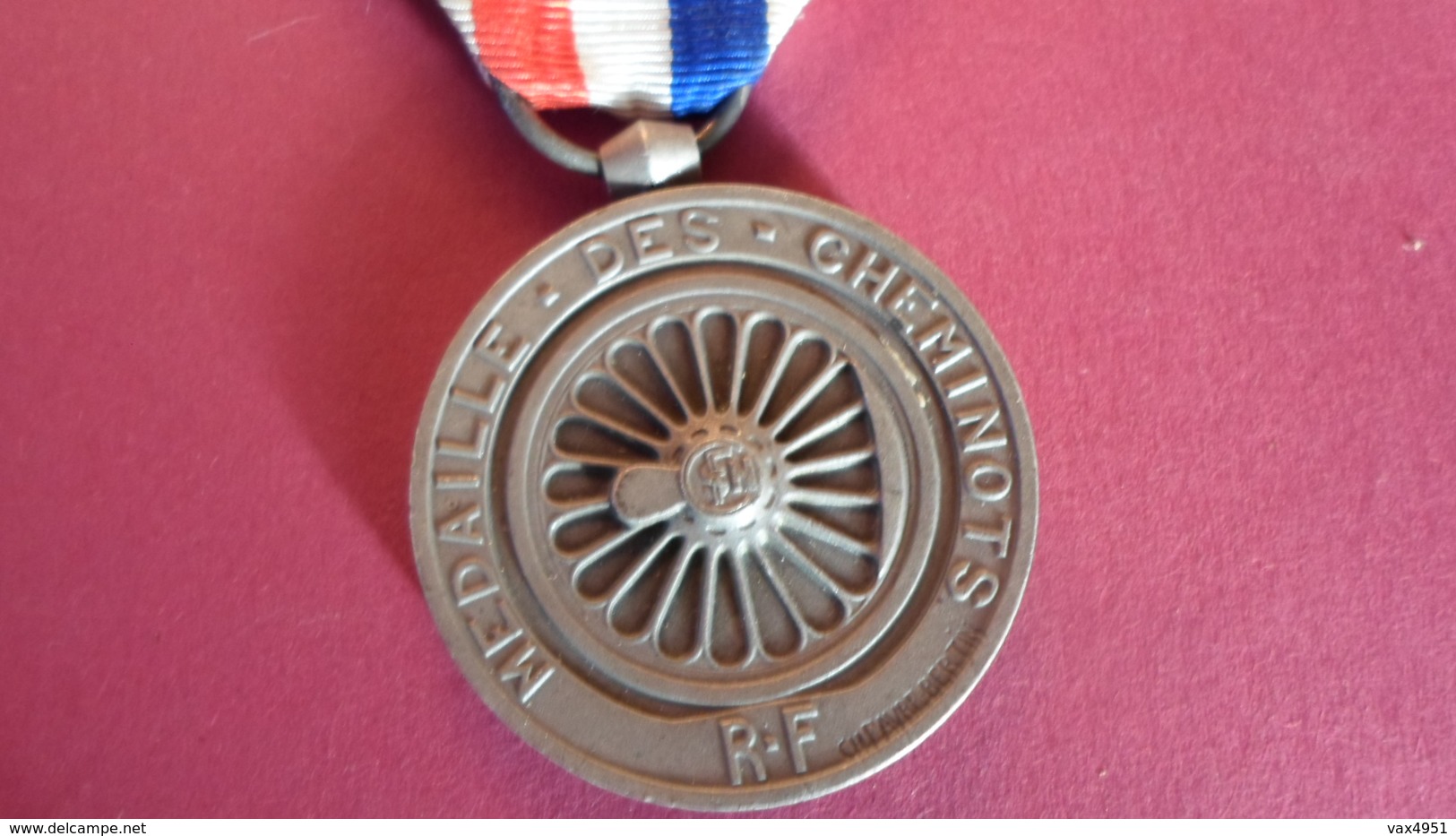 MEDAILLE DES CHEMINOTS P DELEPLACE 1941    ****    RARE  A SAISIR ******* - Autres & Non Classés