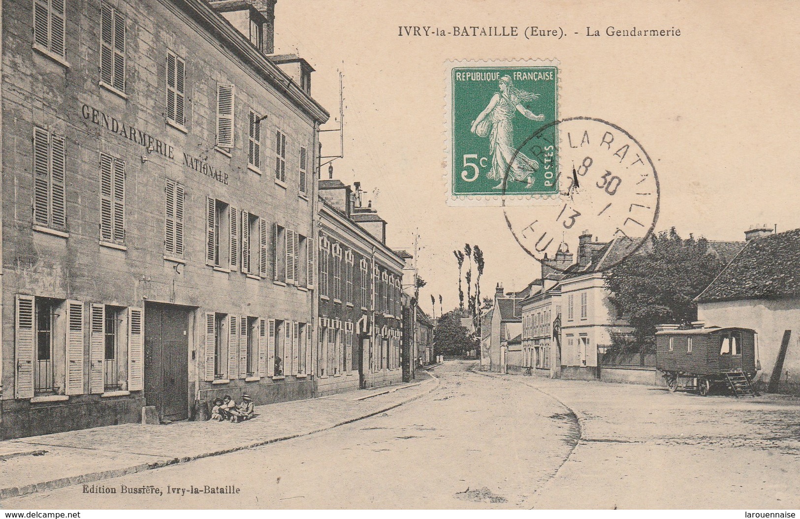 27 - IVRY LA BATAILLE - La Gendarmerie - Ivry-la-Bataille