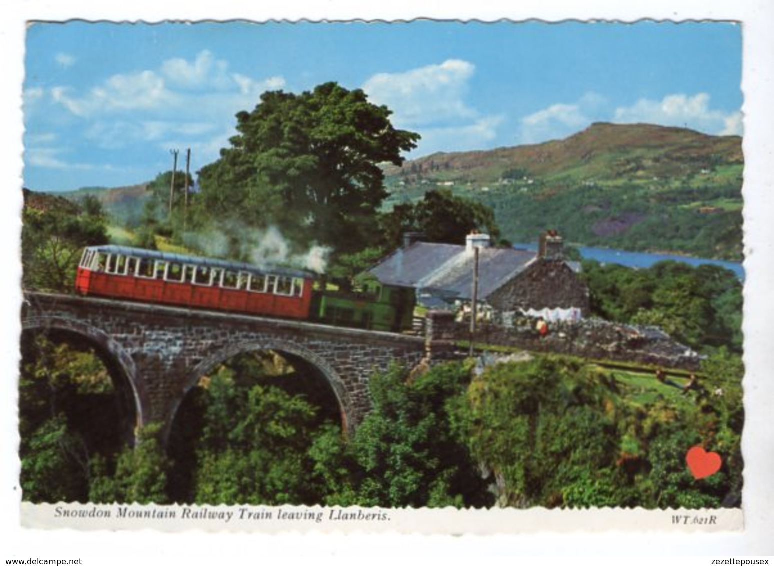 36622-ZE-ROYAUME UNI-Snowdon Mountain Railway Train Leaving Llanberis---------animée-train - Autres & Non Classés