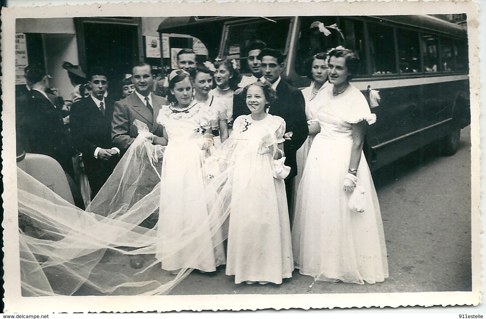 03 MONTLUCON    MARIAGE - Anonymous Persons