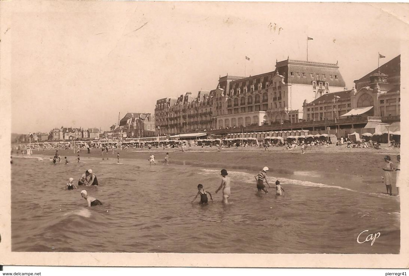 CPA-1936-14-CABOURG-La PLAGE A MAREE HAUTE-Edit C.A.P-BE - Cabourg