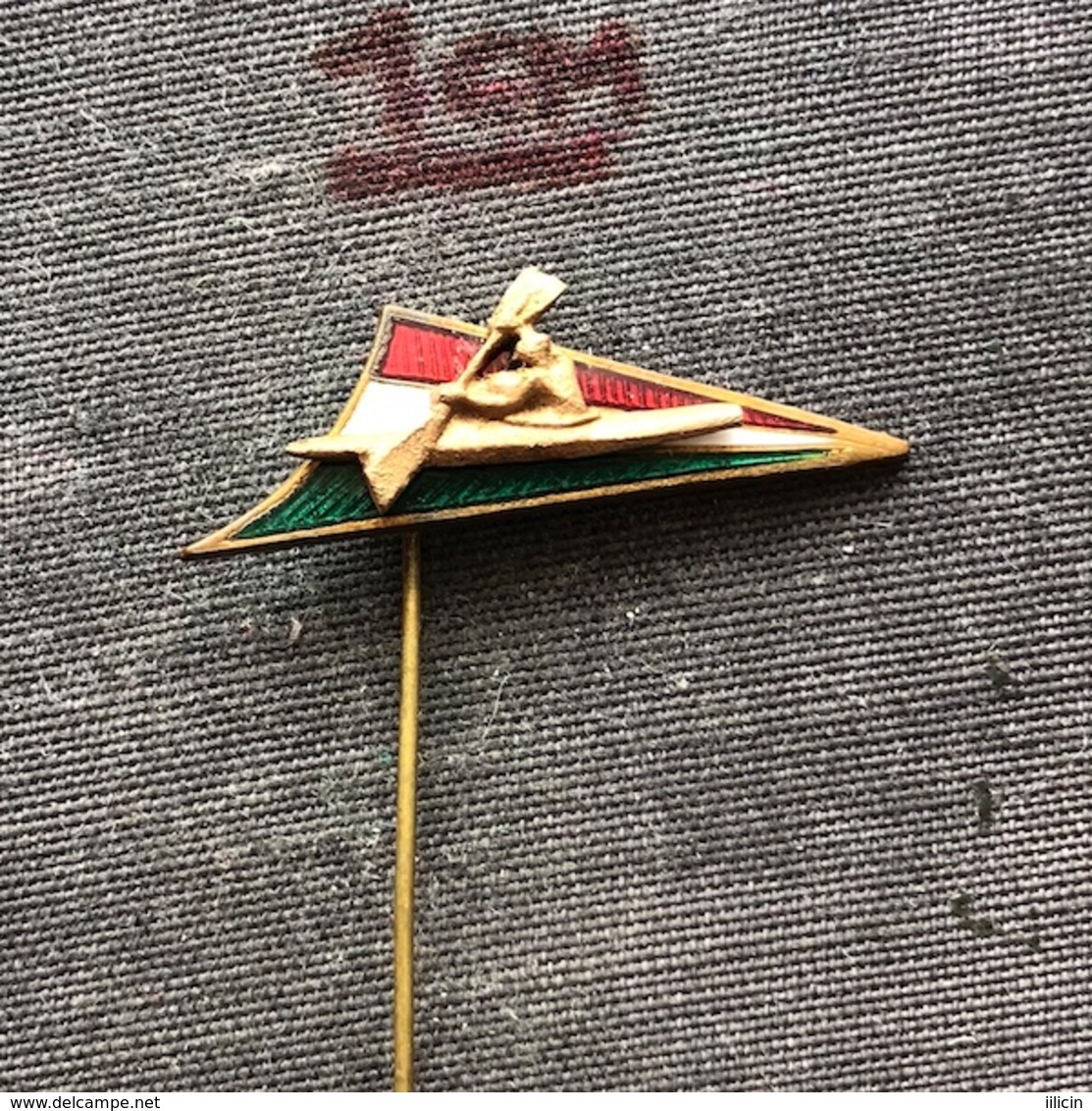 Badge Pin ZN006967 - Rowing / Kayak / Canoe Hungary - Canoë