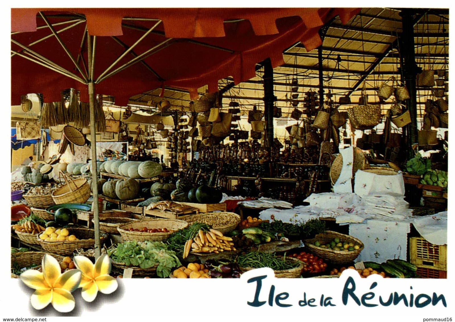 CPM Ile De La Réunion, Saint-Pierre Le Marché Couvert - Saint Pierre