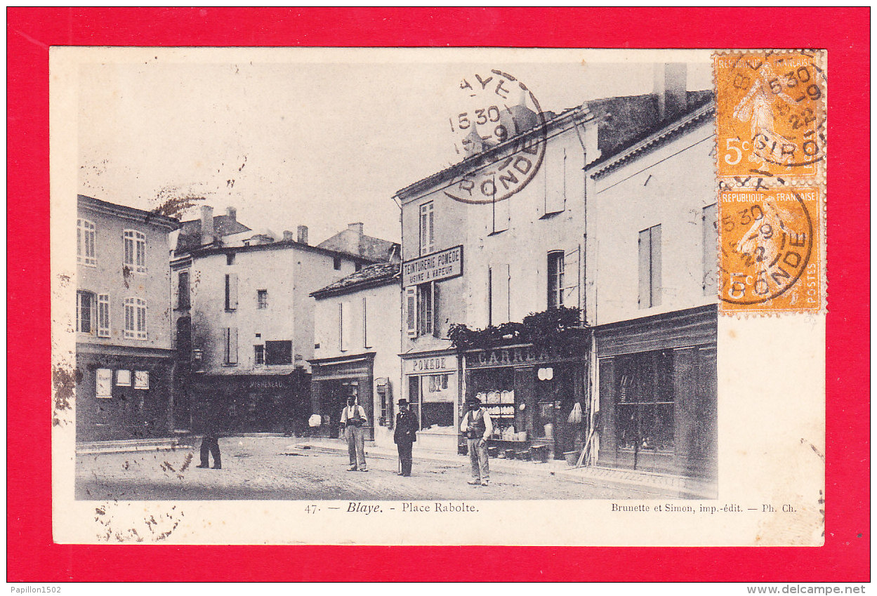 F-33-Blaye-35Ph99  La Place Rabolte, Commerces, Cpa BE - Blaye