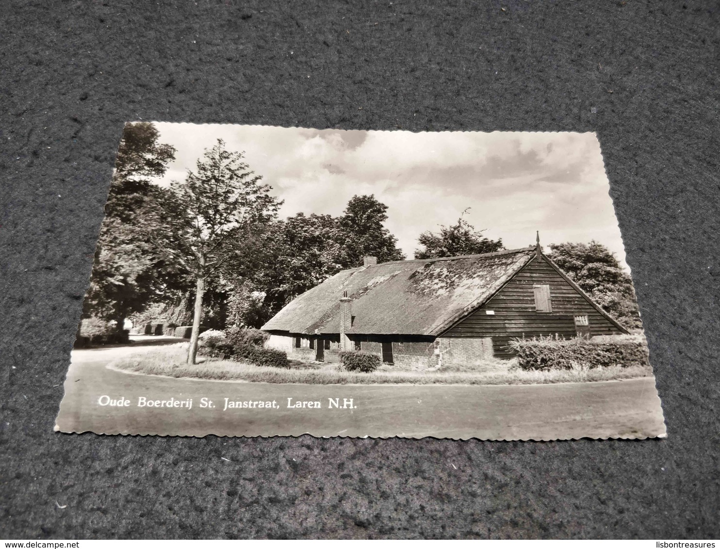 VINTAGE PHOTO POSTCARD NETHERLANDS OUDE BOERDERIJ ST. JANSTRAAT LAREN CIRCULATED 1955 - Laren (NH)