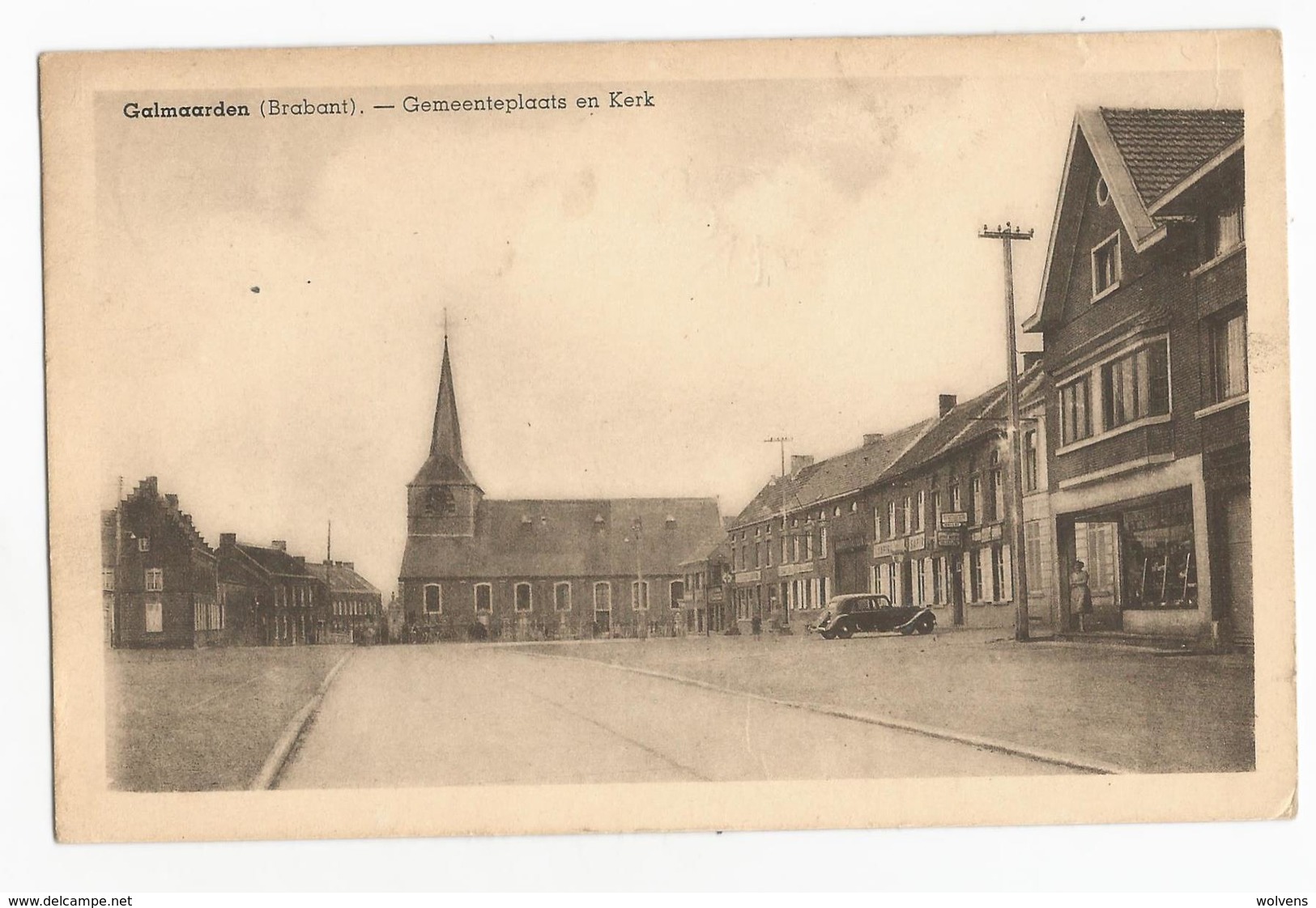 Galmaarden Gemeenteplaats En Kerk Oude Postkaart Oldtimer Citroen Traction - Galmaarden