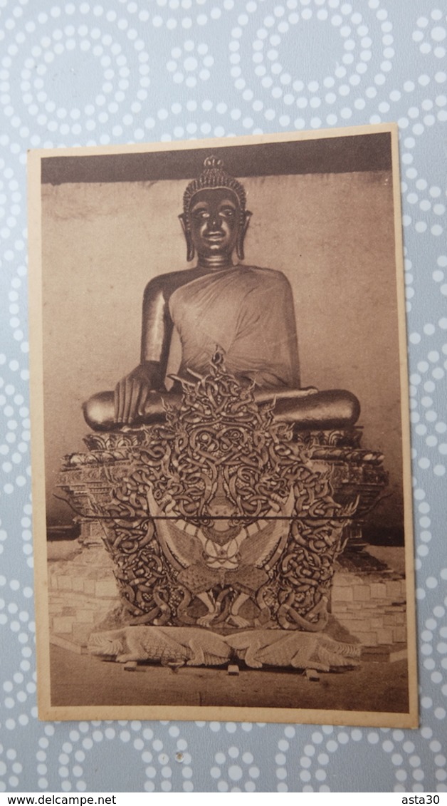 LAOS _LUANG PRABANG _BOUDDHA DE VAT THAT     …………13 - 5 KZ - Laos