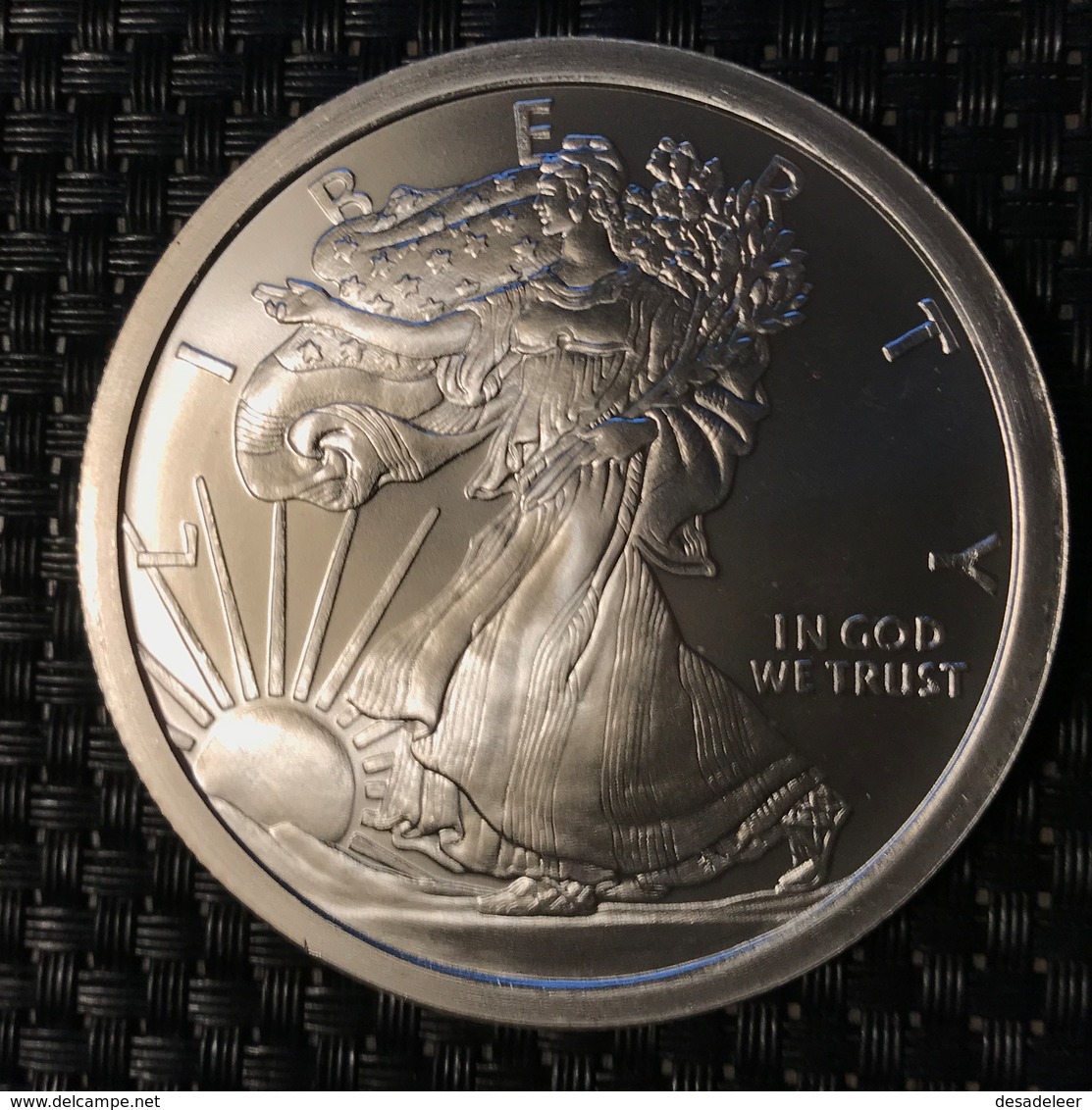 USA - Medallion - 5 Oz Silver - (Walking Liberty) - Elongated Coins