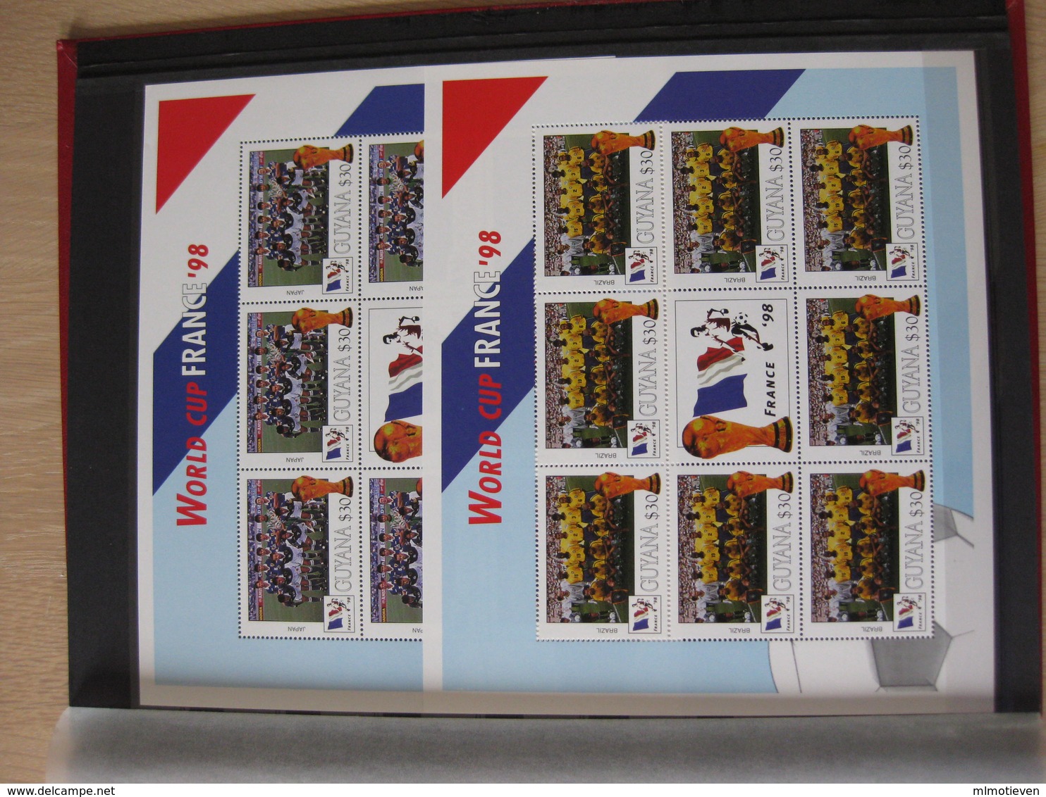 MSV-BK1-XXX MMA MINT ¤ FRANKRIJK FRANCE 1998 32 sheets in stockbook  ¤ FRANCE 98 COUPE DU MONDE - SOCCER - FUSSBAL -