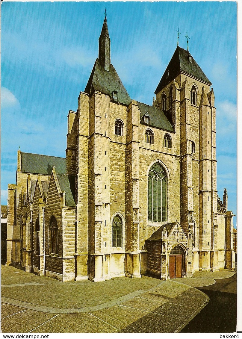 Zoutleeuw - Voorgevel Van De Kerk - Zoutleeuw