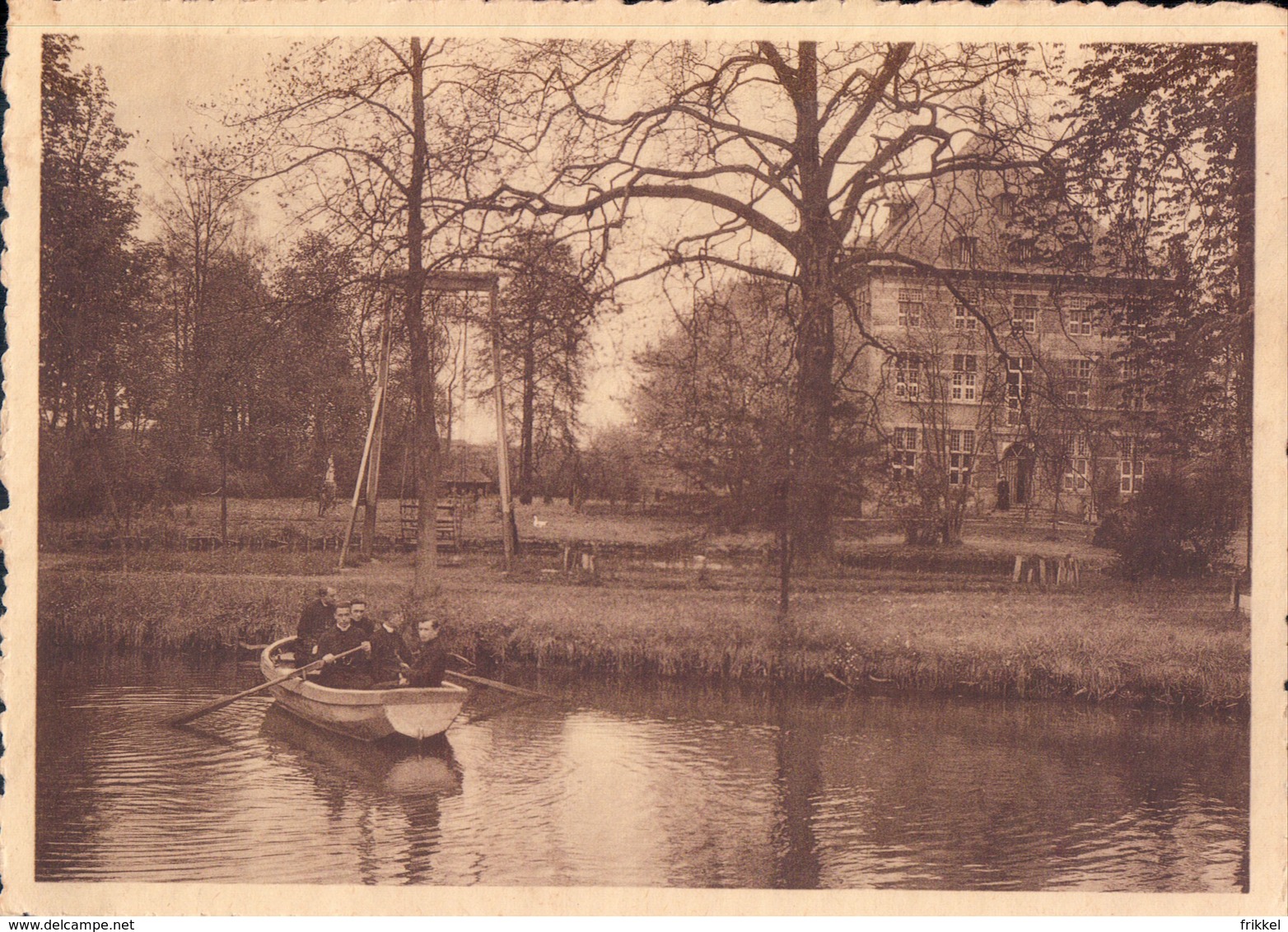 Leuven Louvain Collège De La T.S.Trinité H. Drievuldigheidscollege Buitengoed Spelen - Leuven