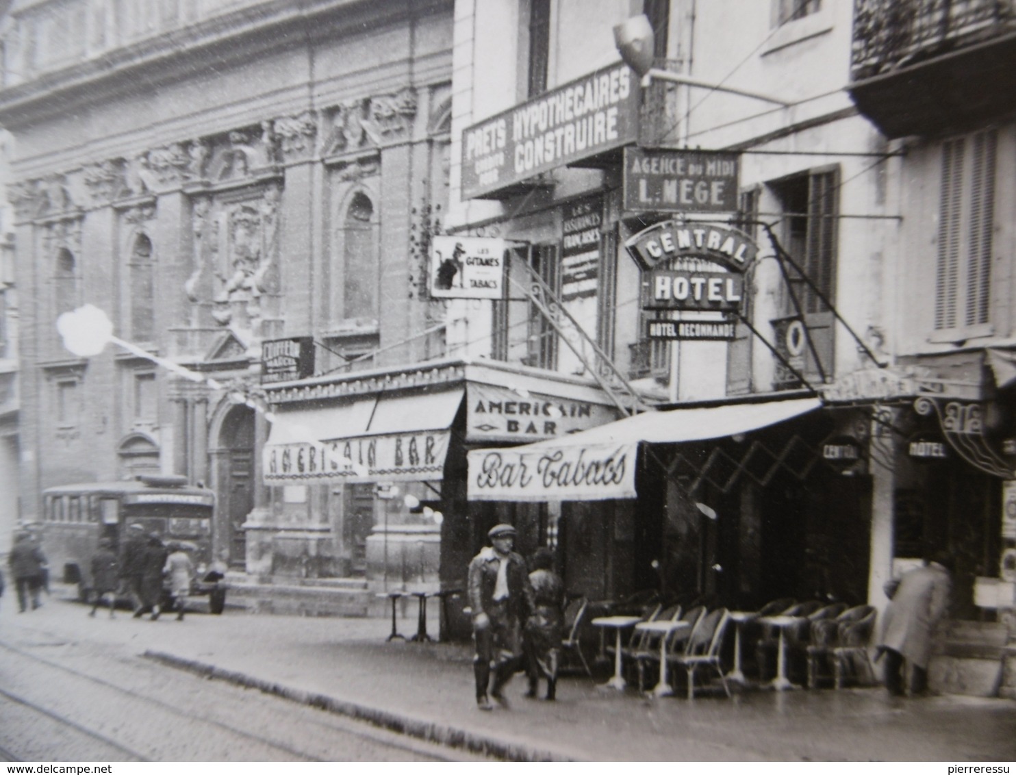 AVIGNON AMERICAIN BAR CENTRAL HOTEL AUTOBUS MONTFAVET CARTE PHOTO - Avignon